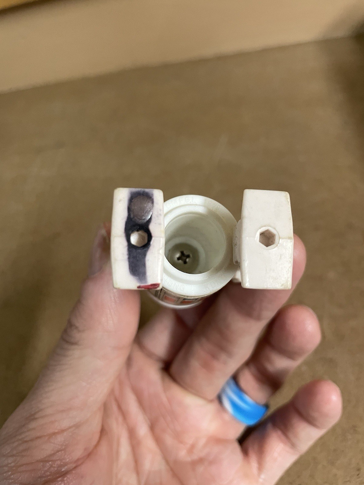 R5-D4 (Arfive-Defour) sold