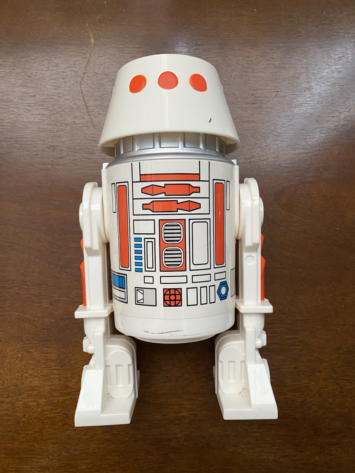 R5-D4 (Arfive-Defour) sold