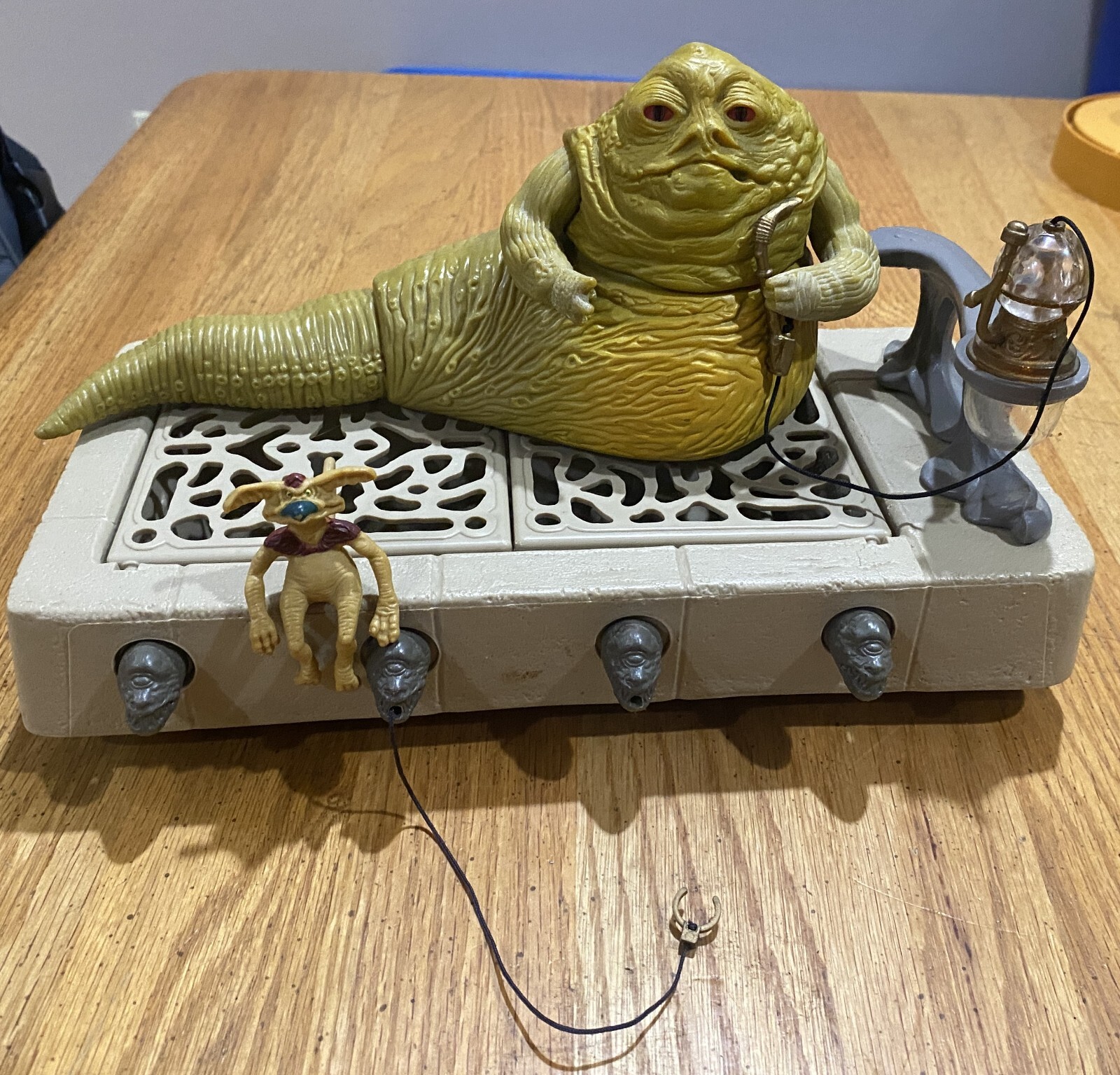 Jabba the Hutt Action Playset sold