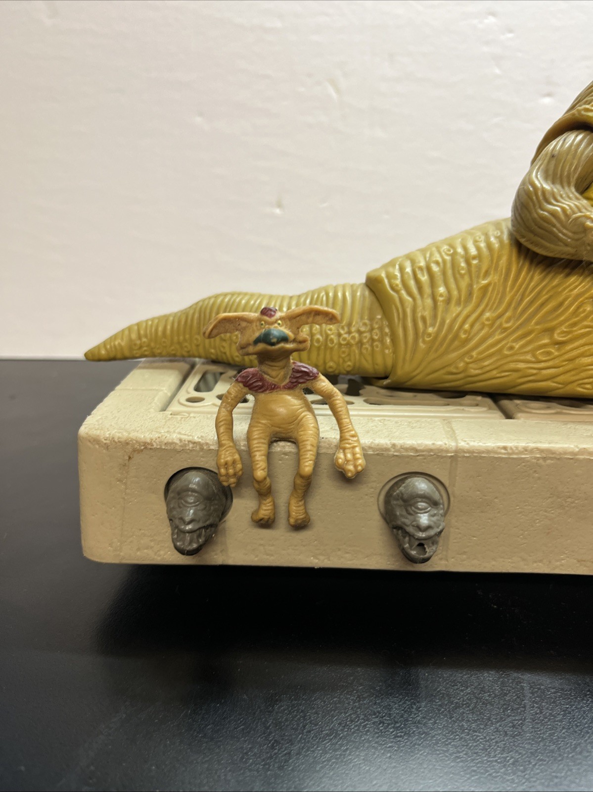 Jabba the Hutt Action Playset sold
