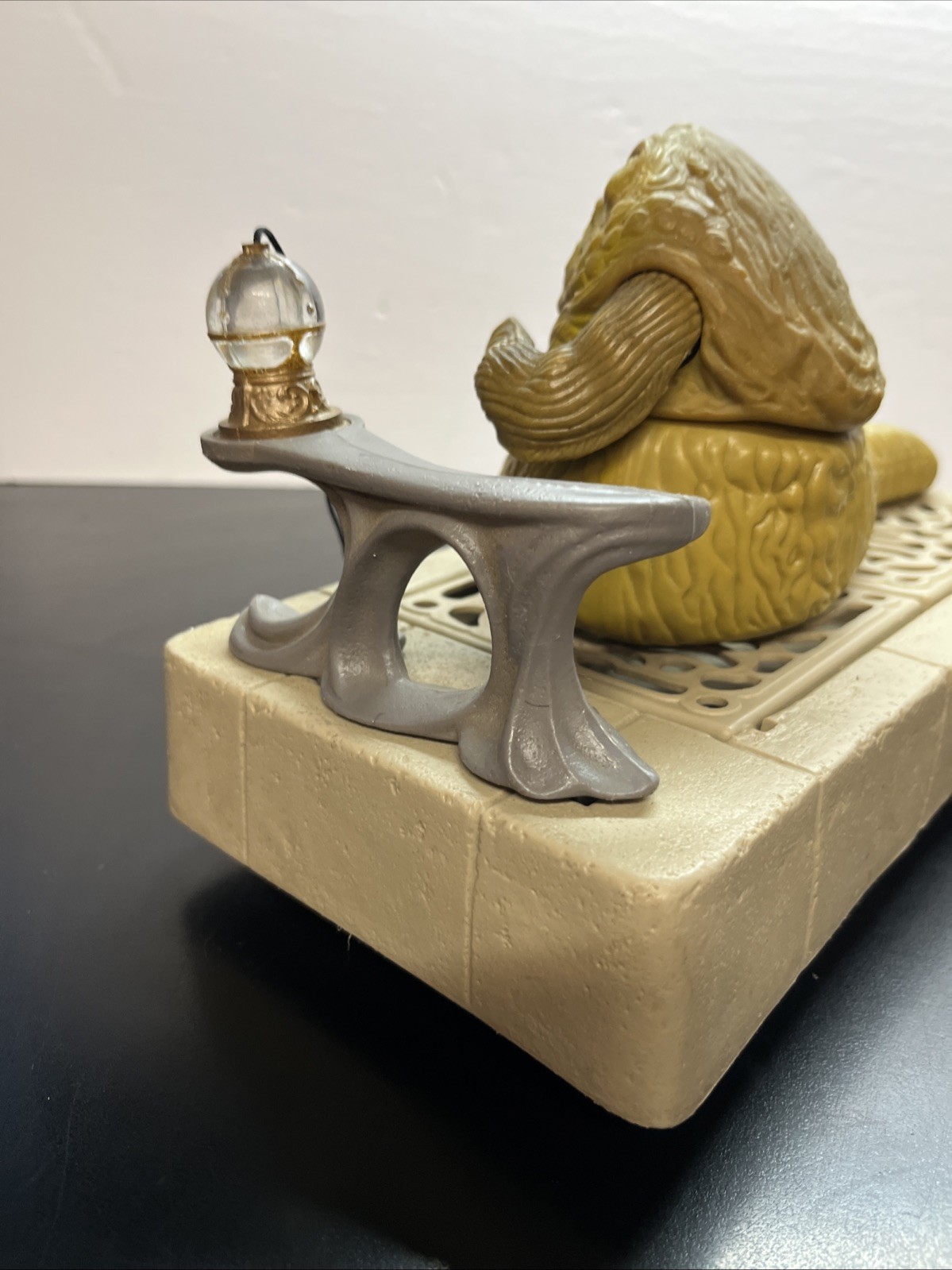 Jabba the Hutt Action Playset sold