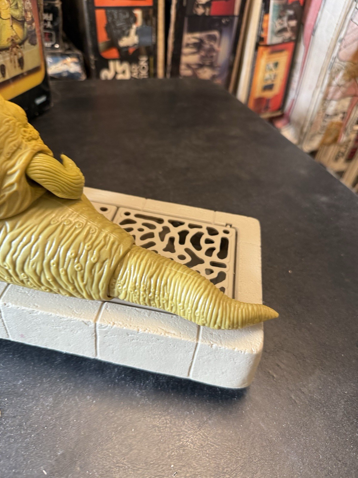 Jabba the Hutt Action Playset sold