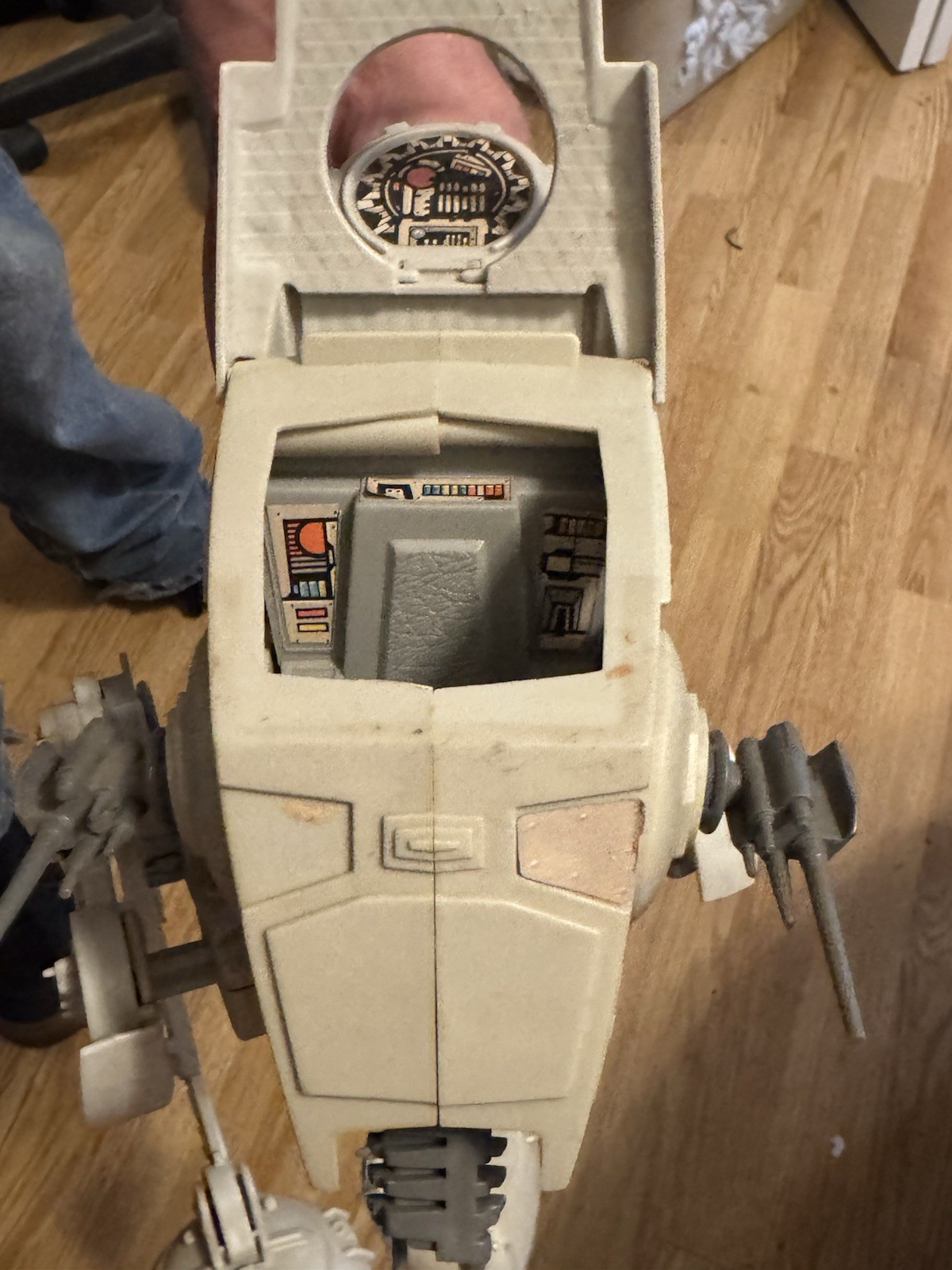 Scout Walker (AT-ST) sold
