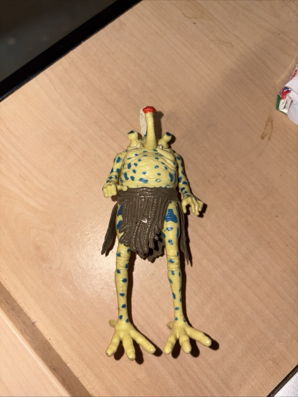 Sy Snootles sold