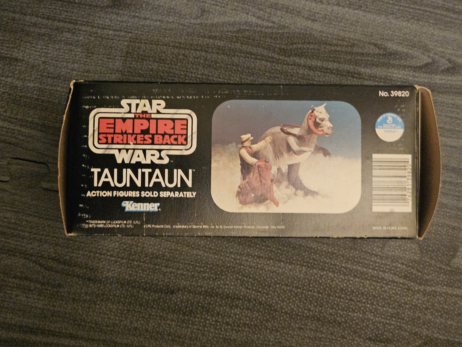Tauntaun (closed belly) sold