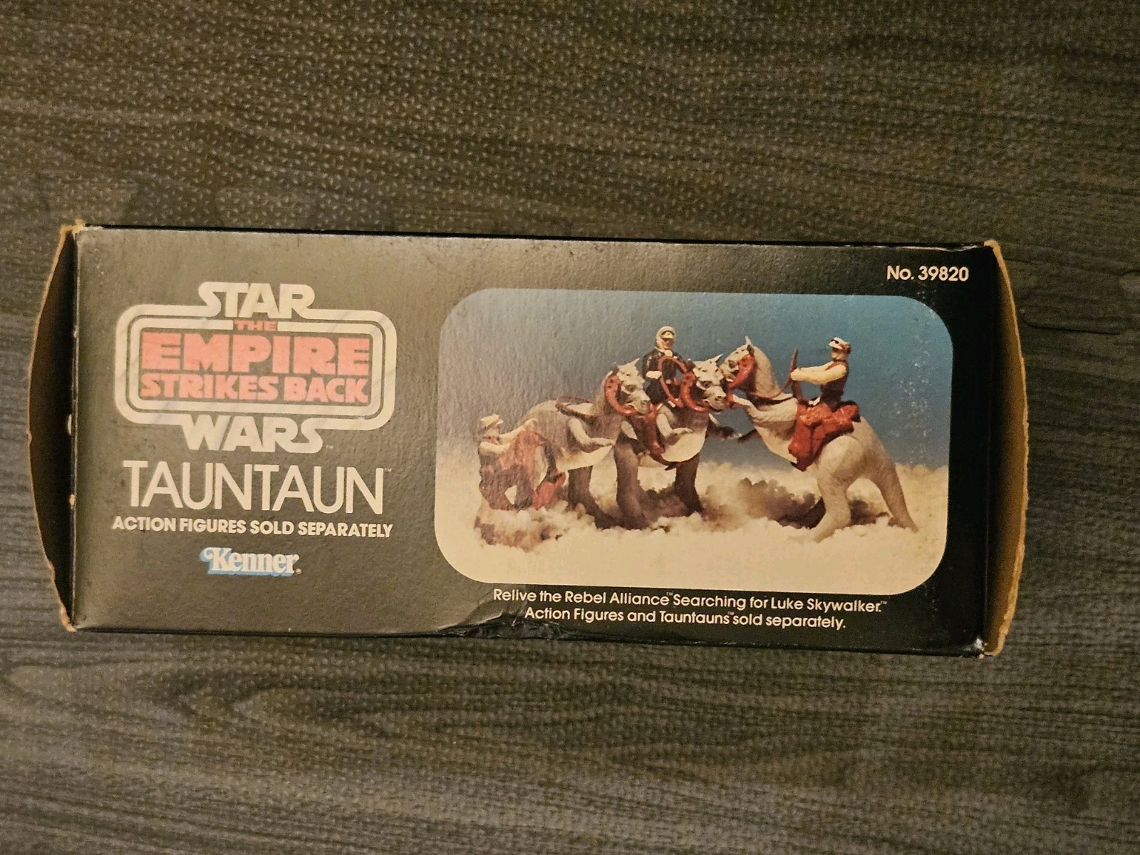Tauntaun (closed belly) sold