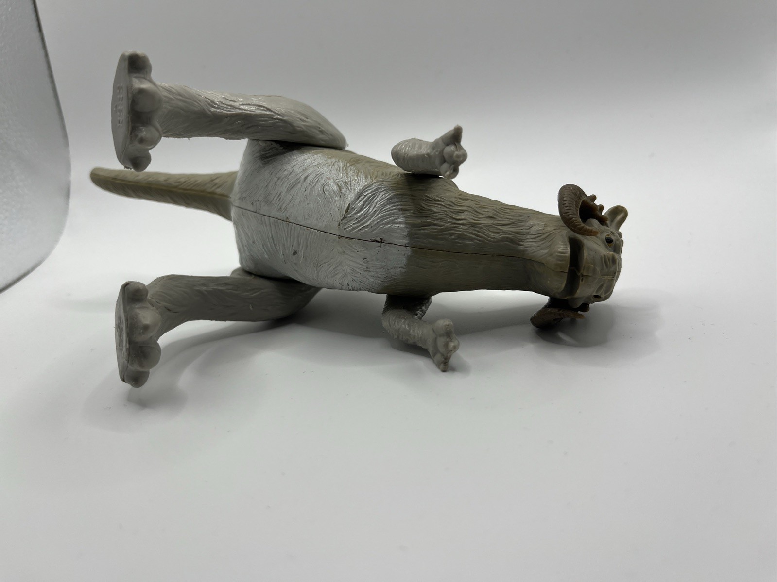 Tauntaun (closed belly) sold