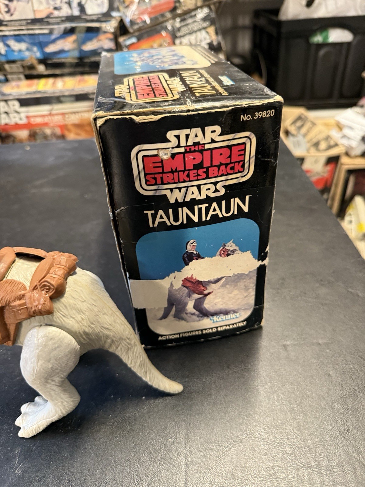 Tauntaun (closed belly) sold