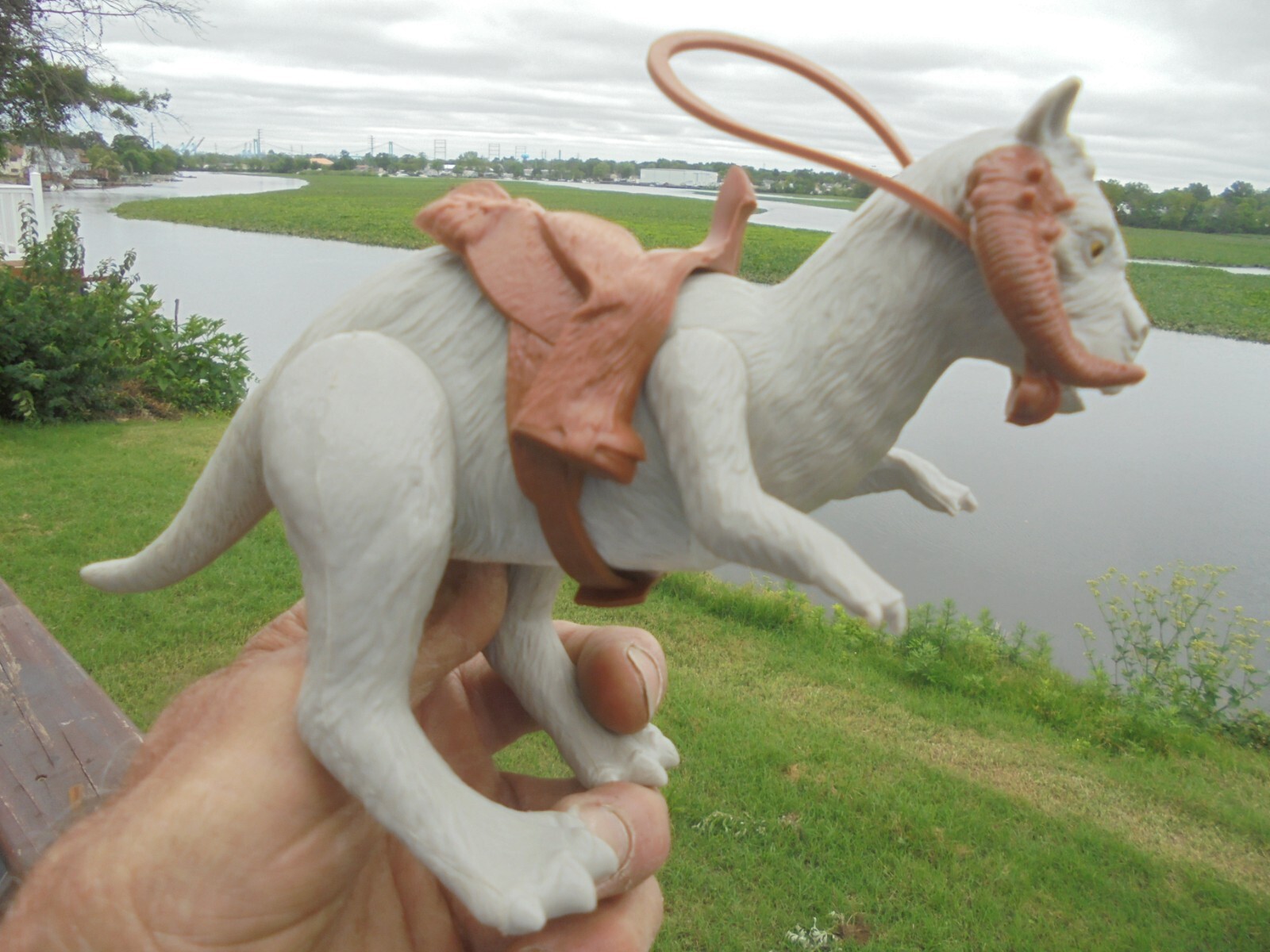 Tauntaun (closed belly) sold
