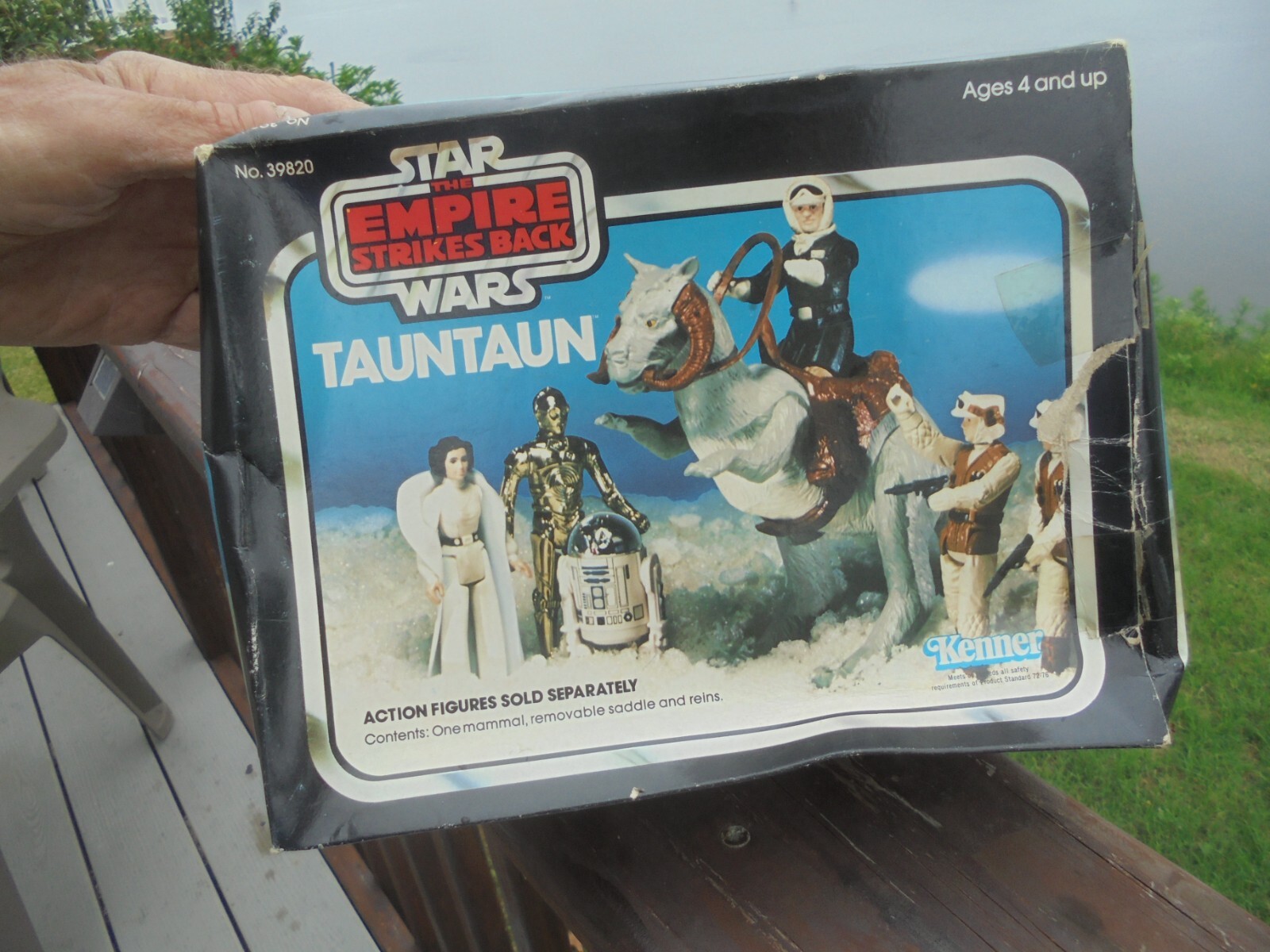 Tauntaun (closed belly) sold