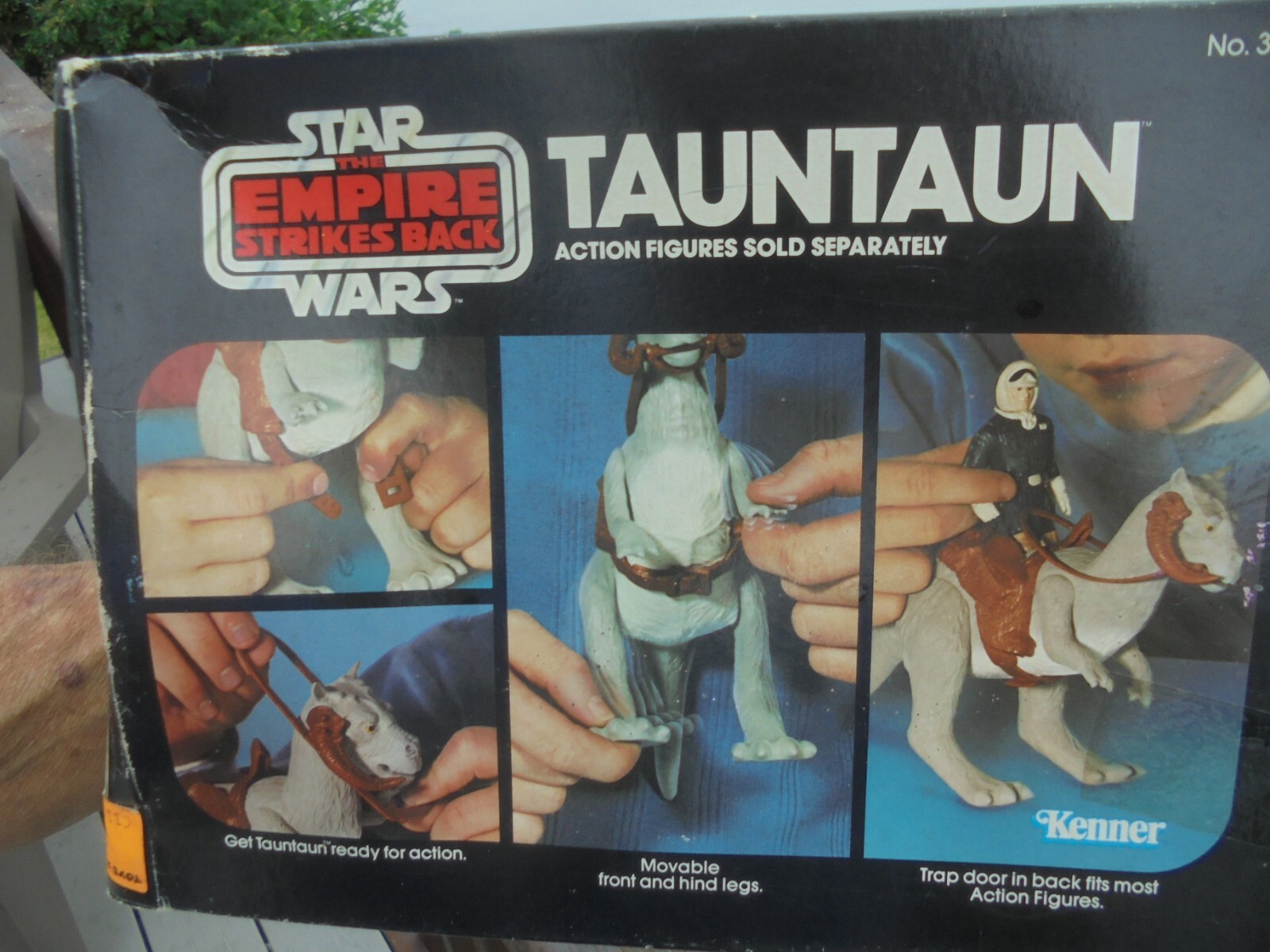 Tauntaun (closed belly) sold