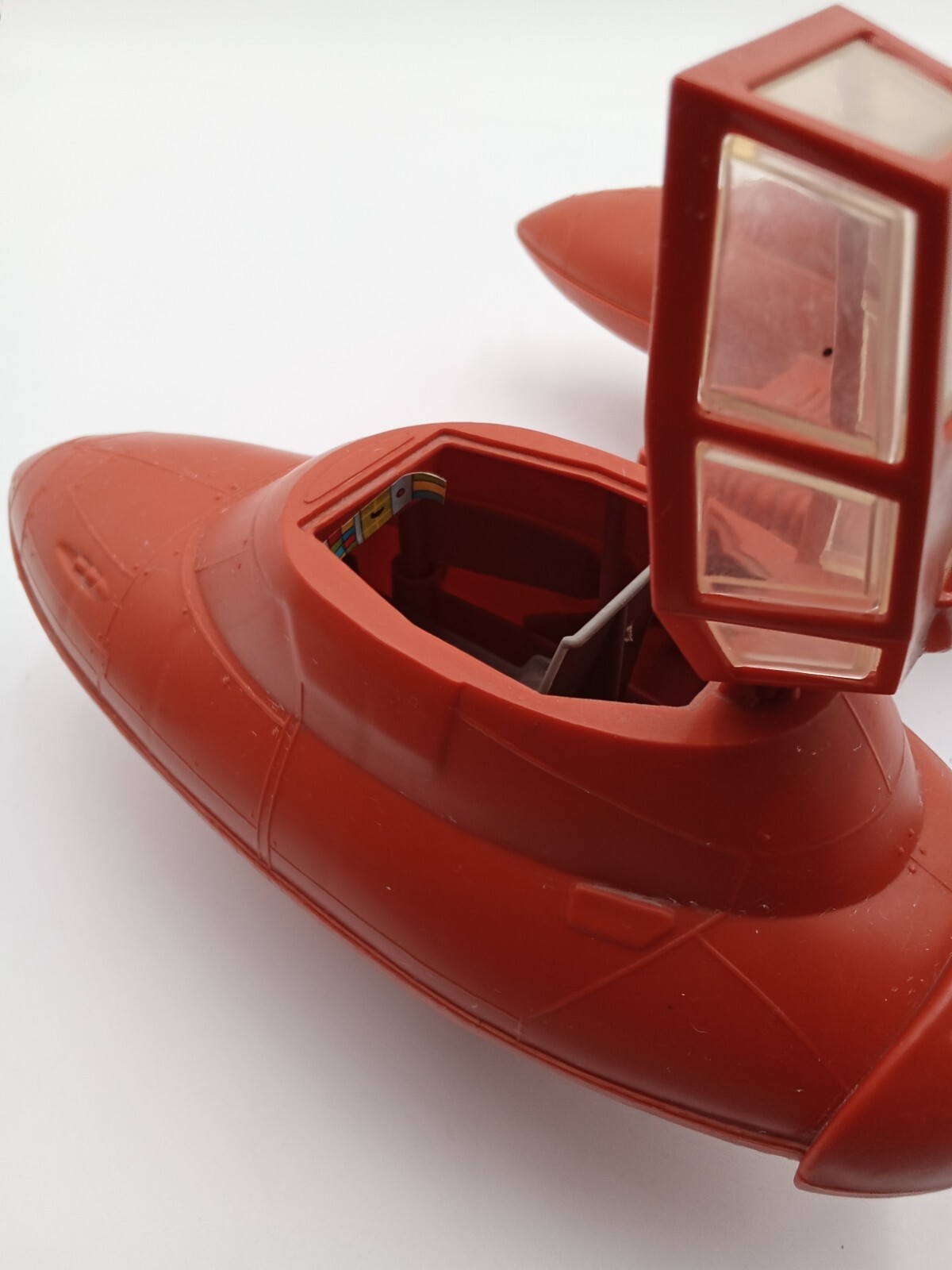 Twin-Pod Cloud Car sold