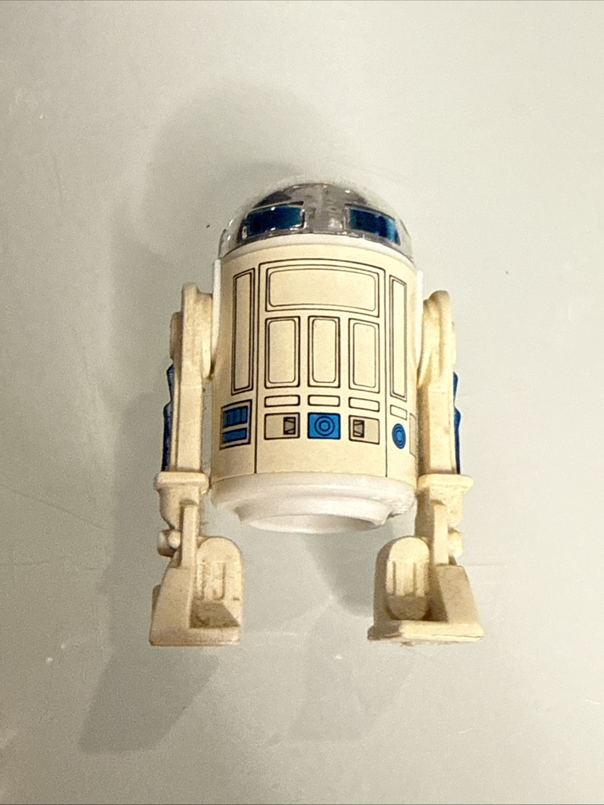 R2-D2 (Artoo-Detoo) (with Sensorscope) sold
