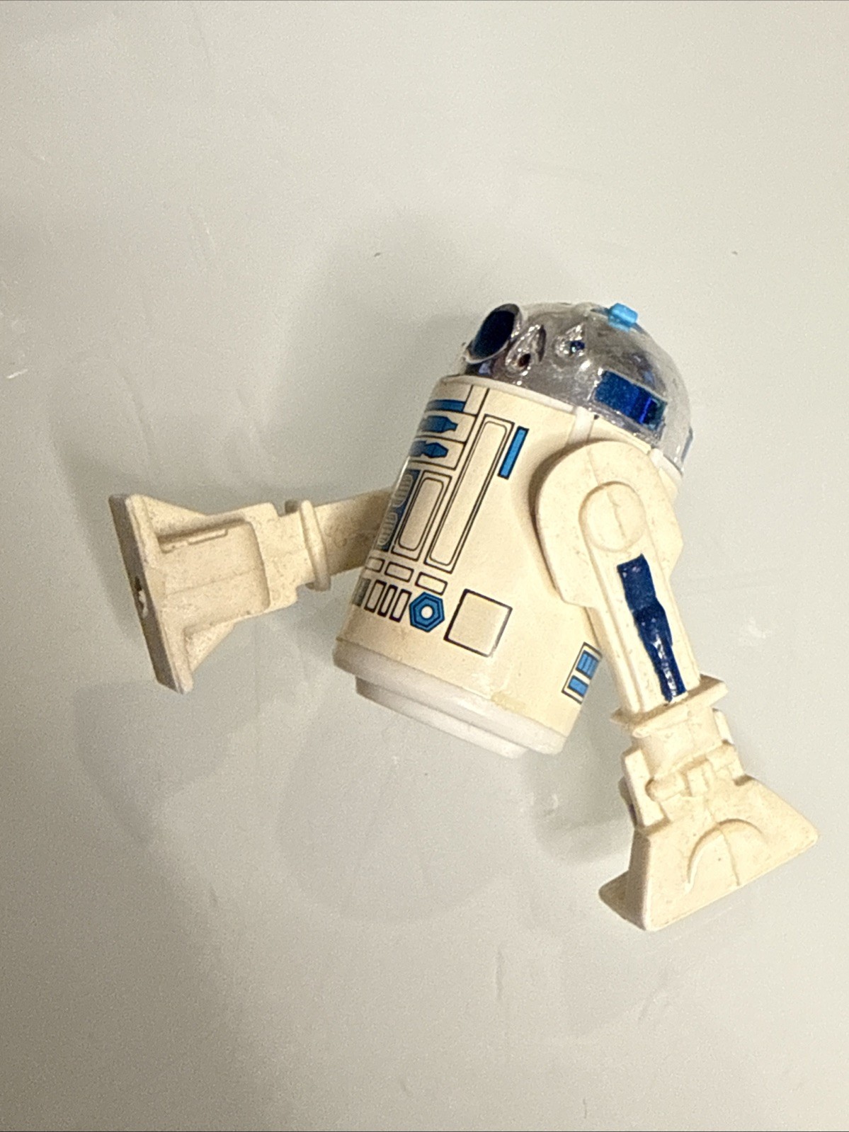 R2-D2 (Artoo-Detoo) (with Sensorscope) sold