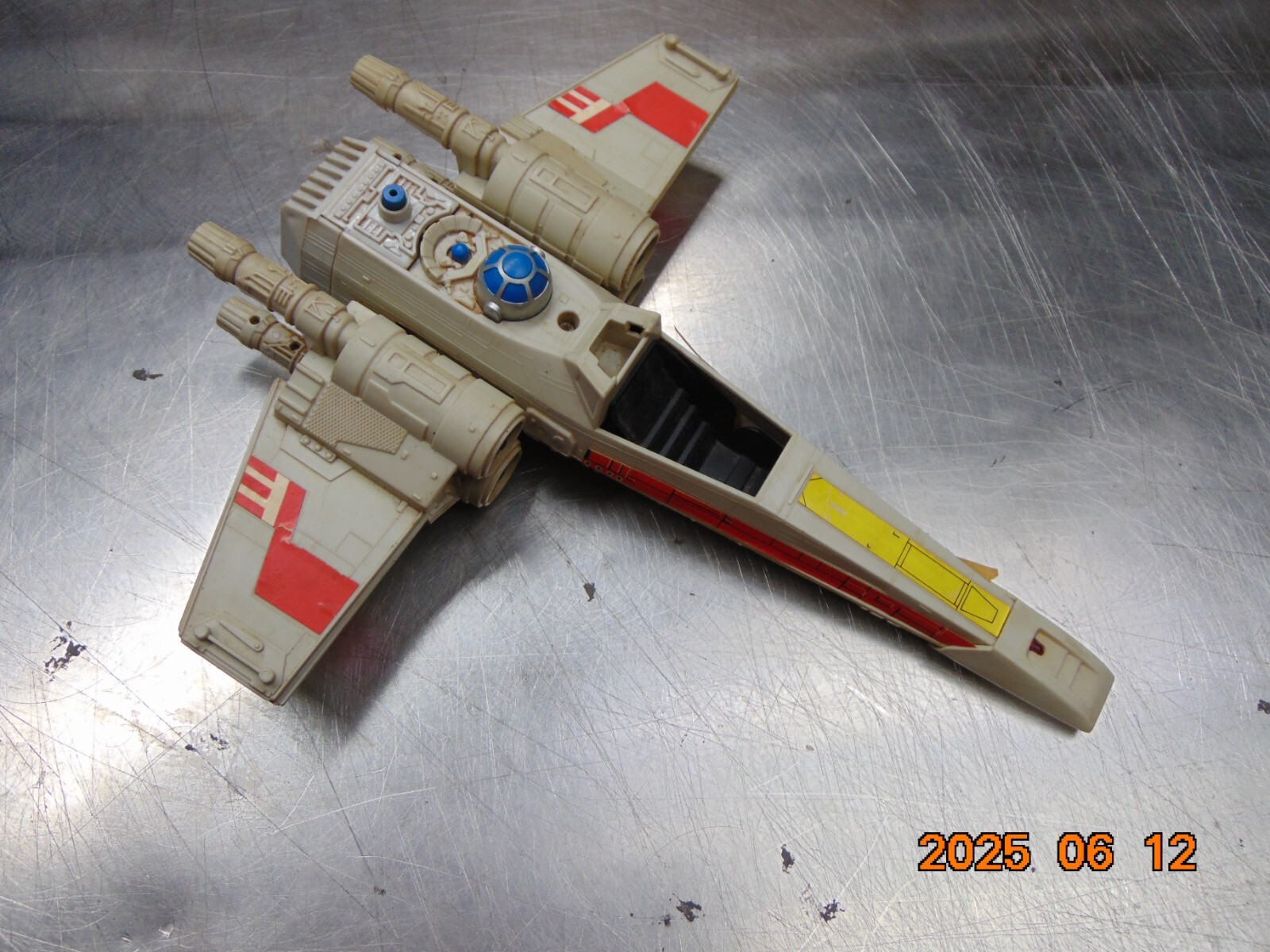 X-Wing Fighter (Battle Damaged) sold