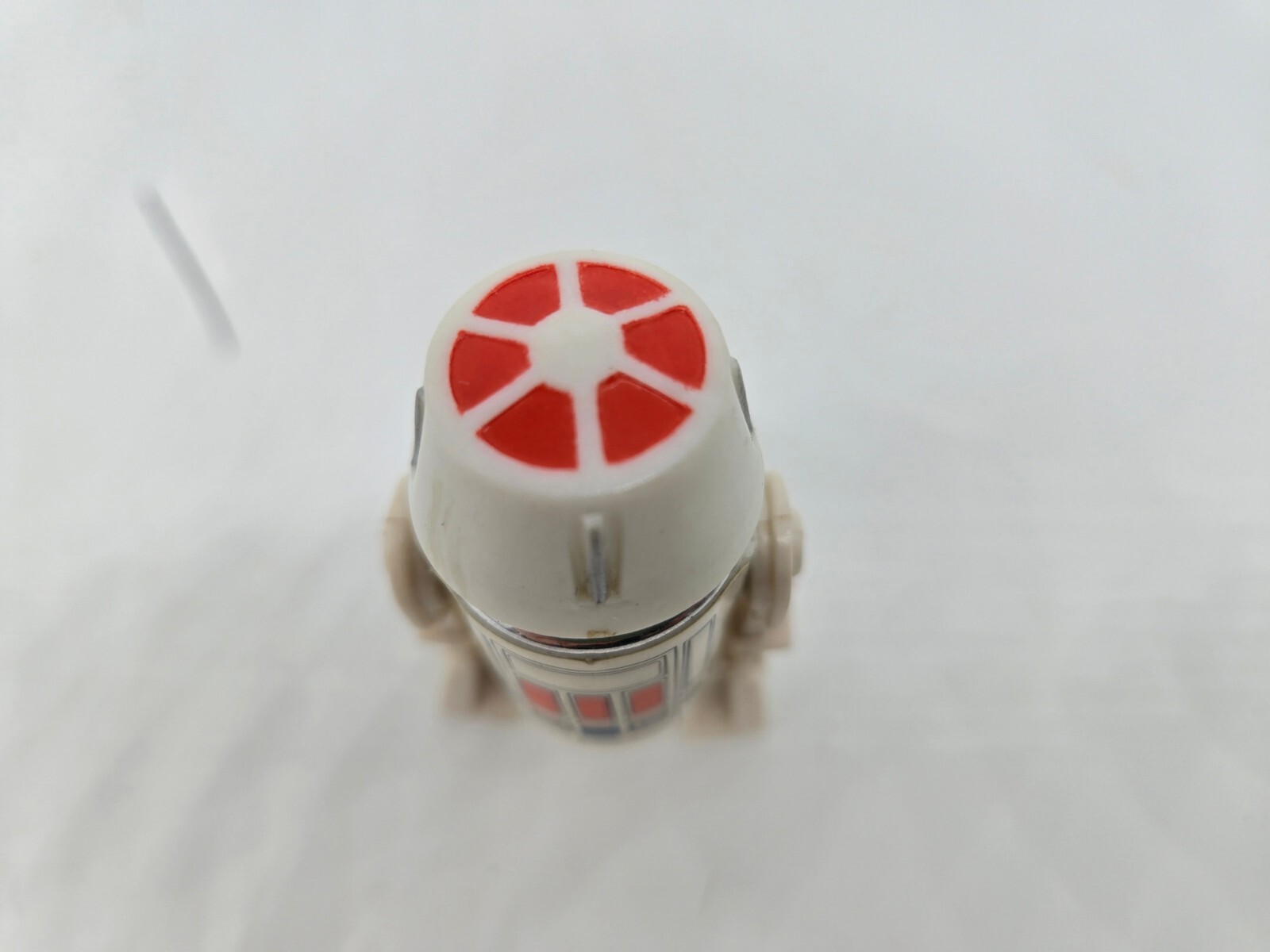 R5-D4 (Arfive-Defour) sold
