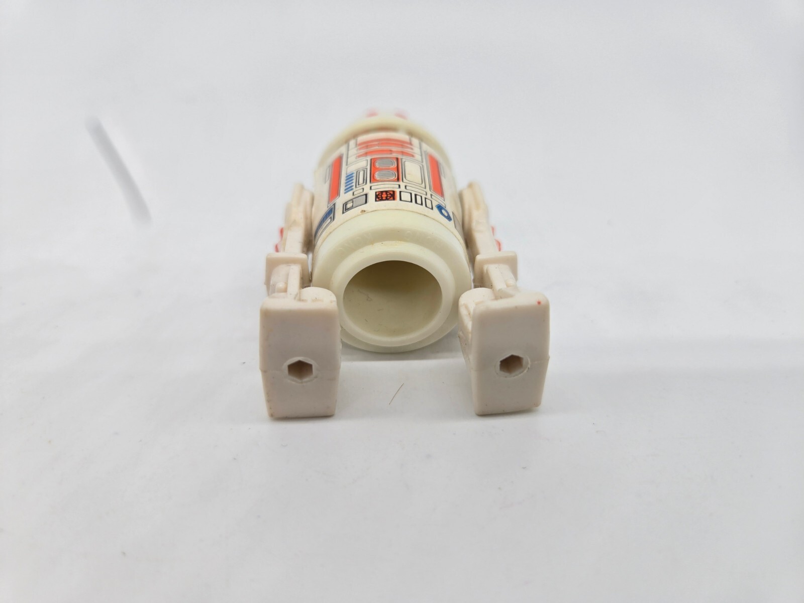 R5-D4 (Arfive-Defour) sold