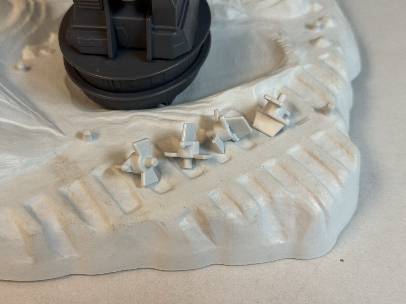 Hoth Ice Planet Adventure Set sold