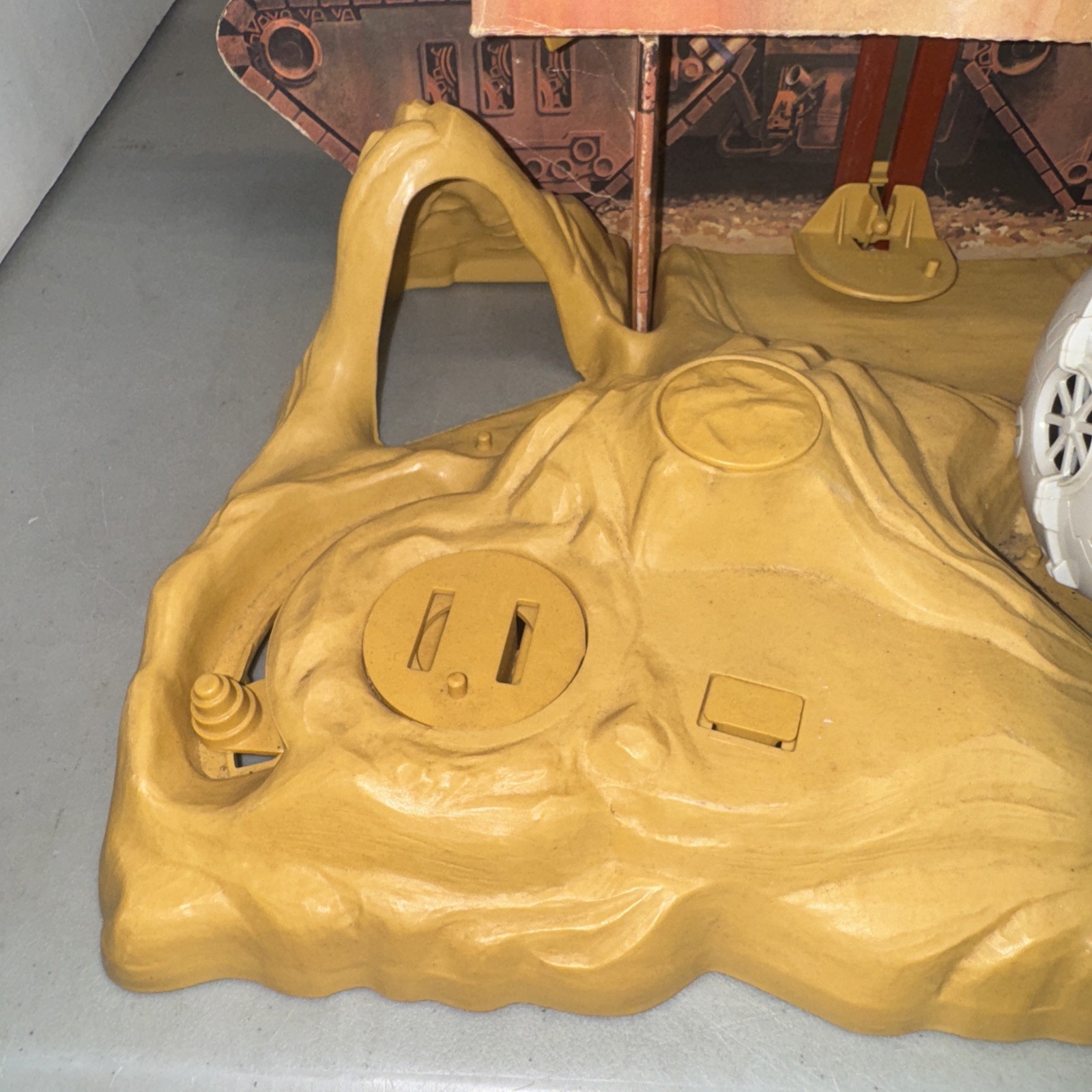 Land of the Jawas sold
