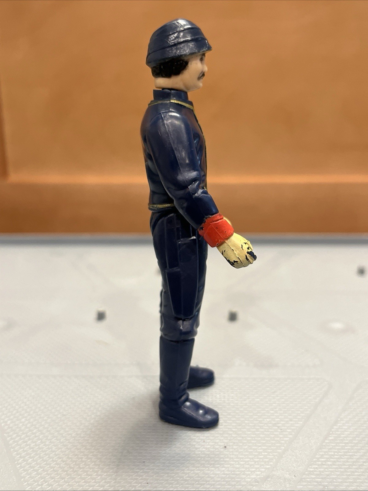 Bespin Security Guard (White) sold