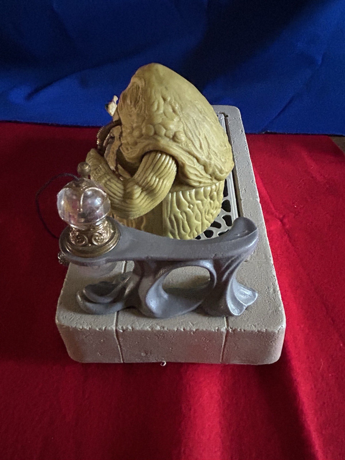 Jabba the Hutt Action Playset sold
