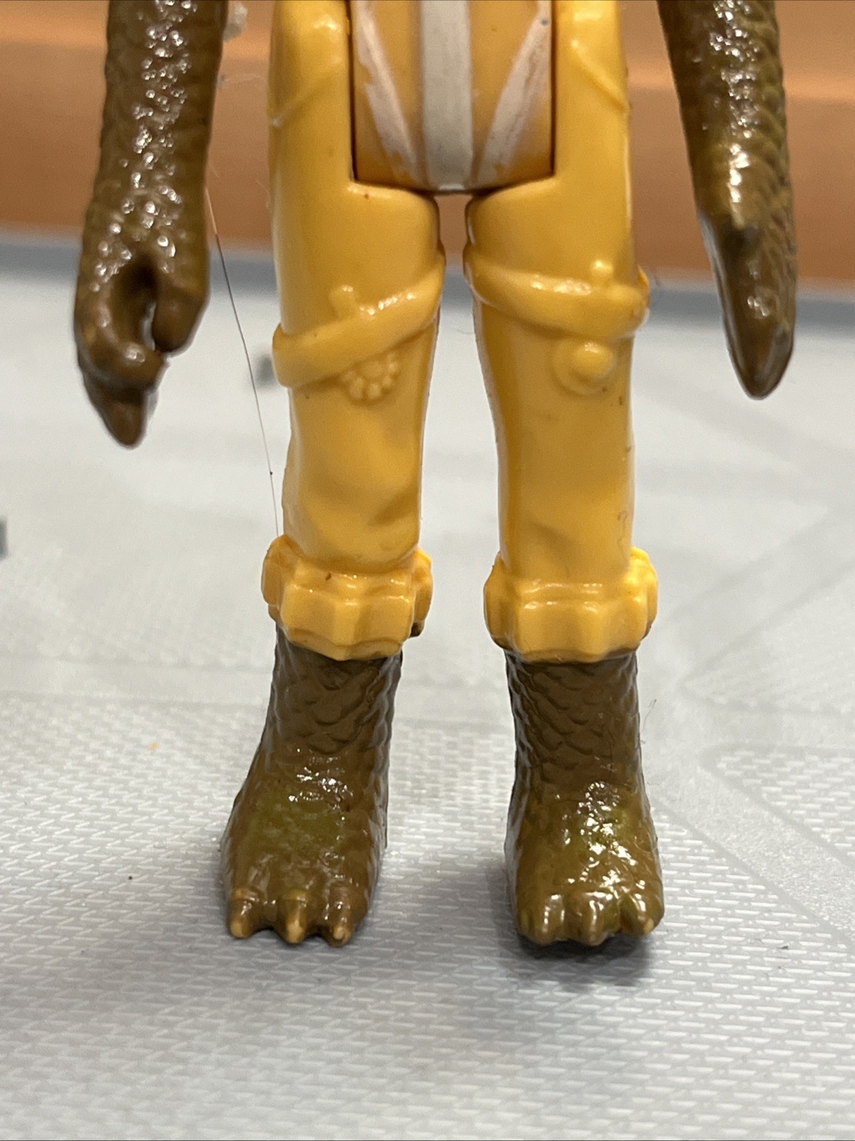 Bossk (Bounty Hunter) sold