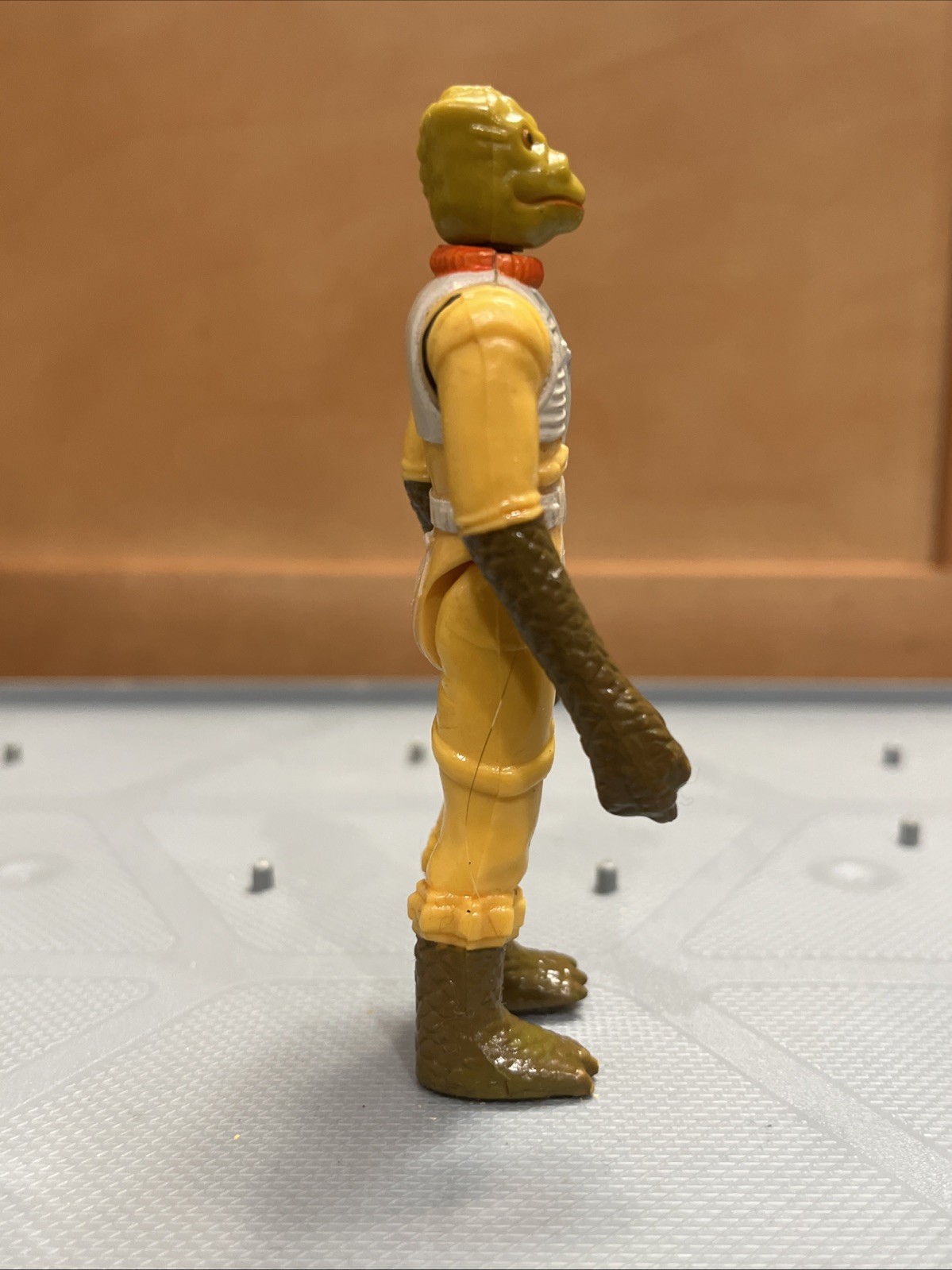 Bossk (Bounty Hunter) sold