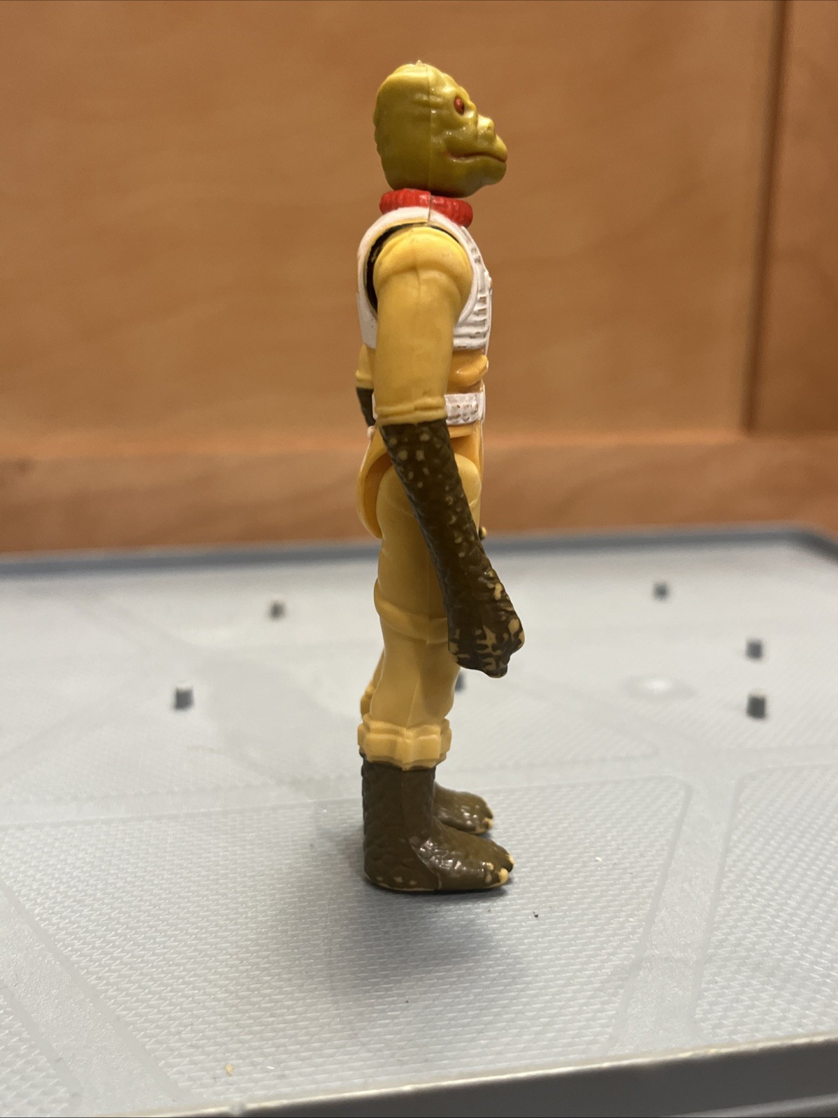 Bossk (Bounty Hunter) sold