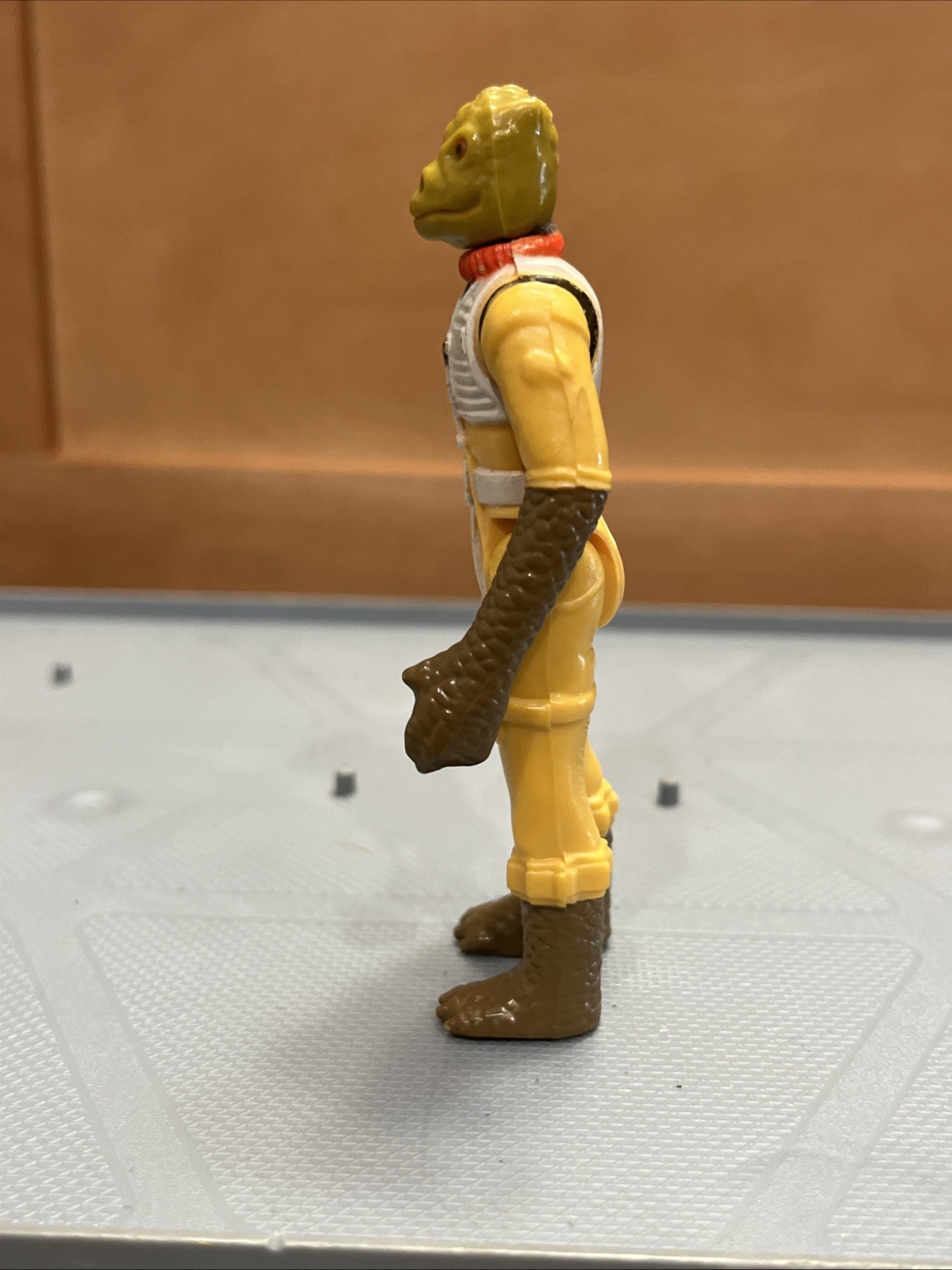 Bossk (Bounty Hunter) sold