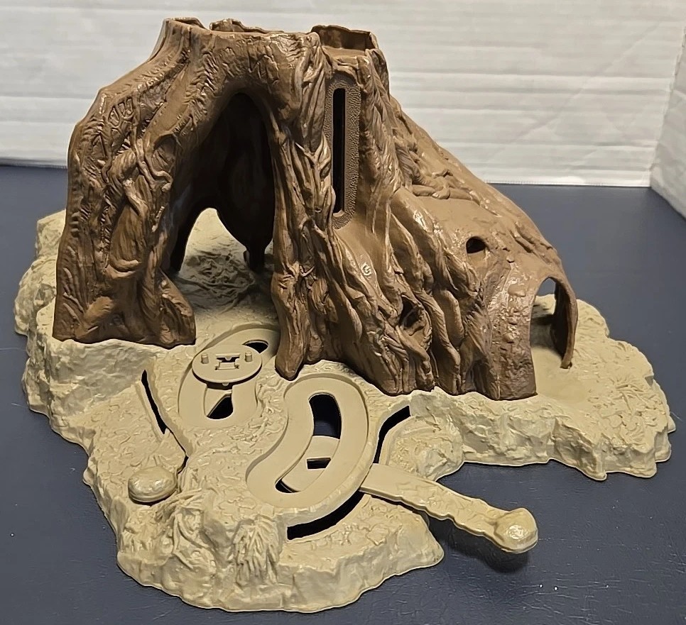 Dagobah Action Playset sold