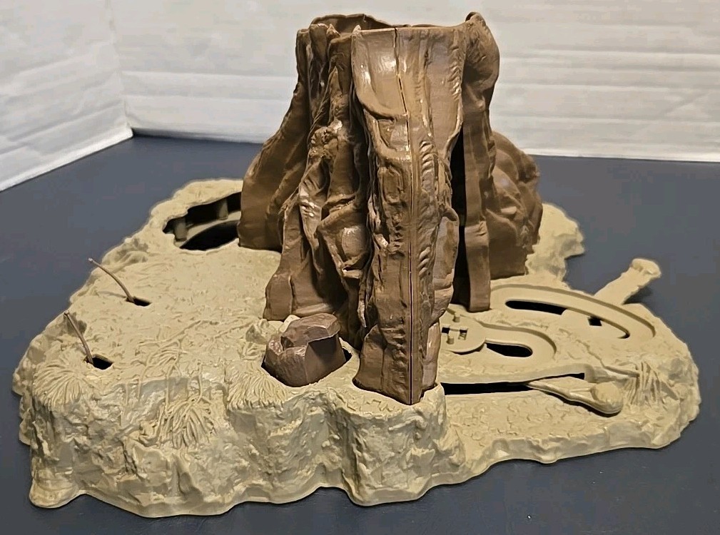 Dagobah Action Playset sold