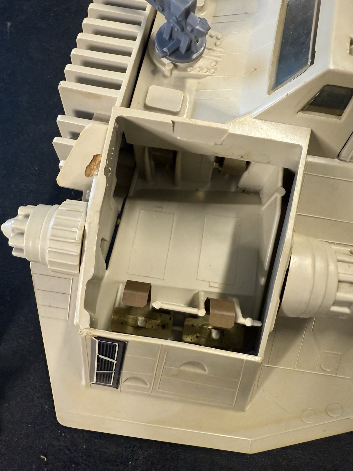 Rebel Armored Snowspeeder sold