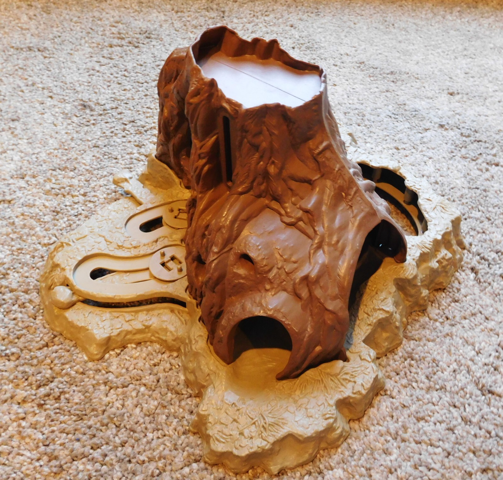 Dagobah Action Playset sold