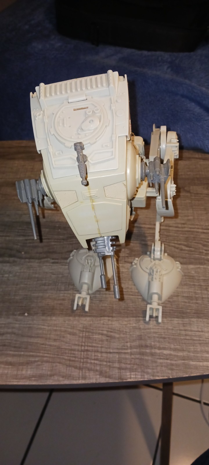 Scout Walker (AT-ST) sold