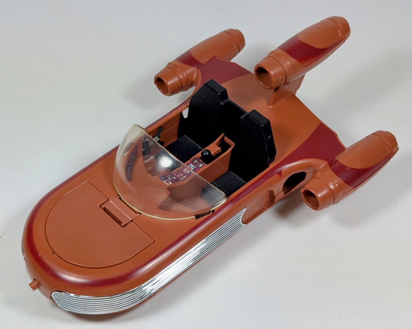 Landspeeder sold