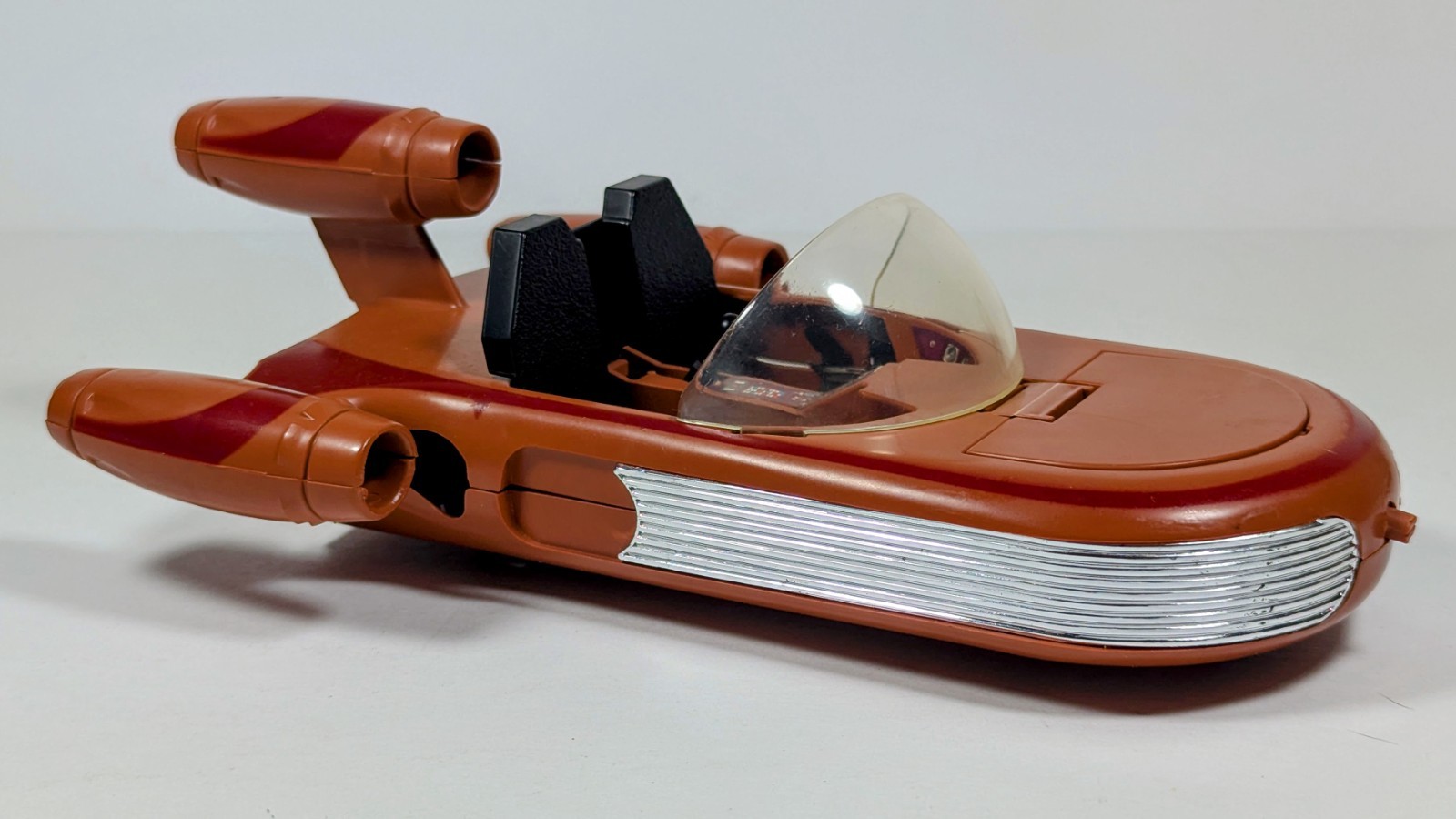 Landspeeder sold