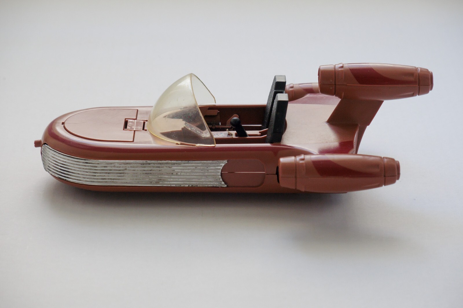 Landspeeder sold