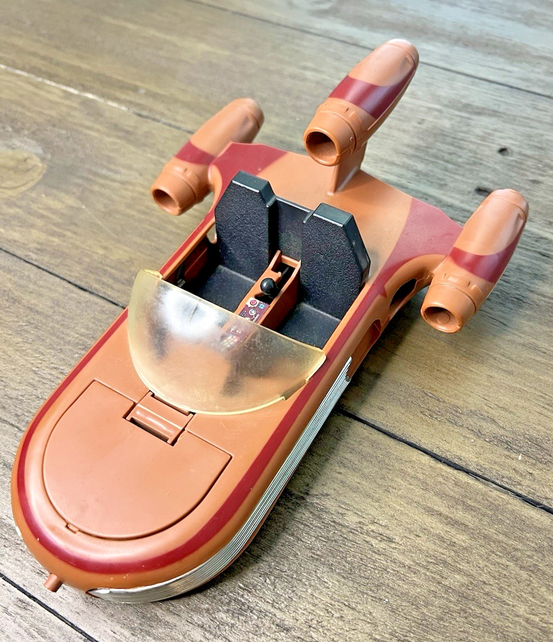 Landspeeder sold