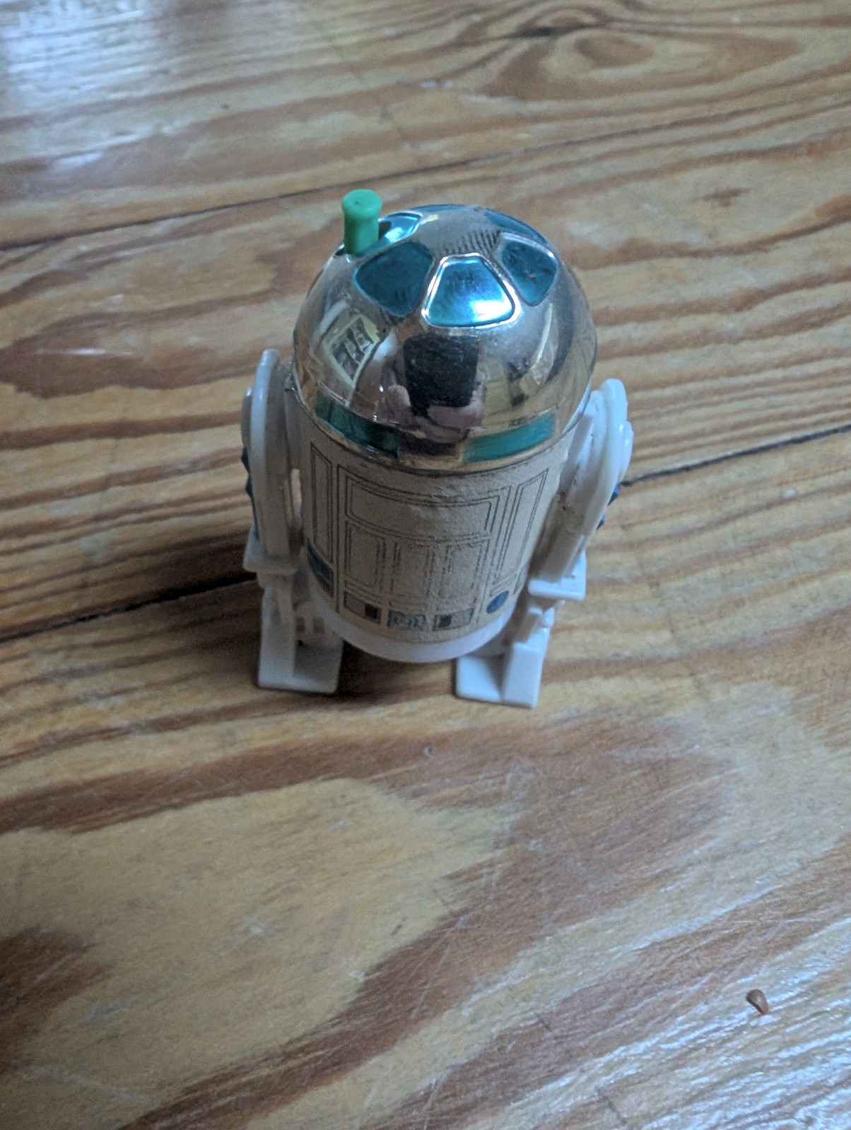 R2-D2 (Artoo-Detoo) with pop-up Lightsaber sold