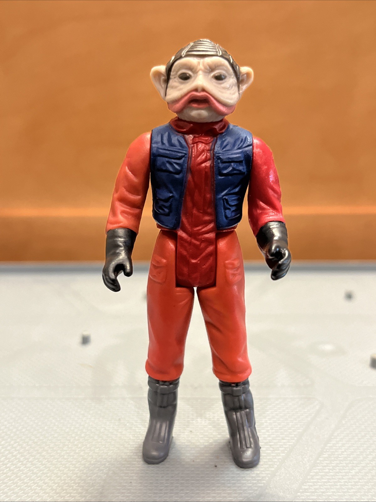 Nien Nunb sold
