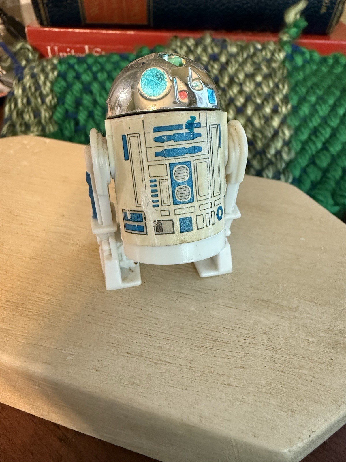 R2-D2 (Artoo-Detoo) with pop-up Lightsaber sold