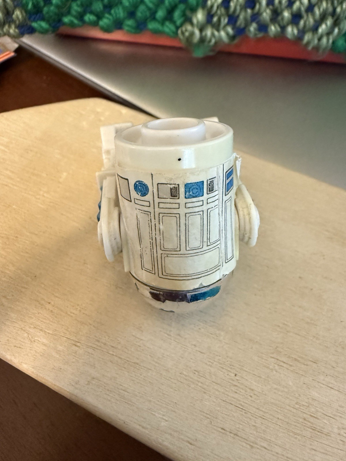 R2-D2 (Artoo-Detoo) with pop-up Lightsaber sold