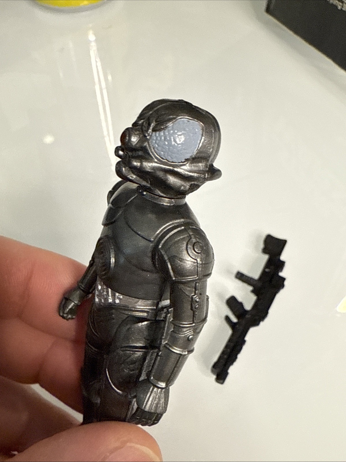 Zuckuss sold