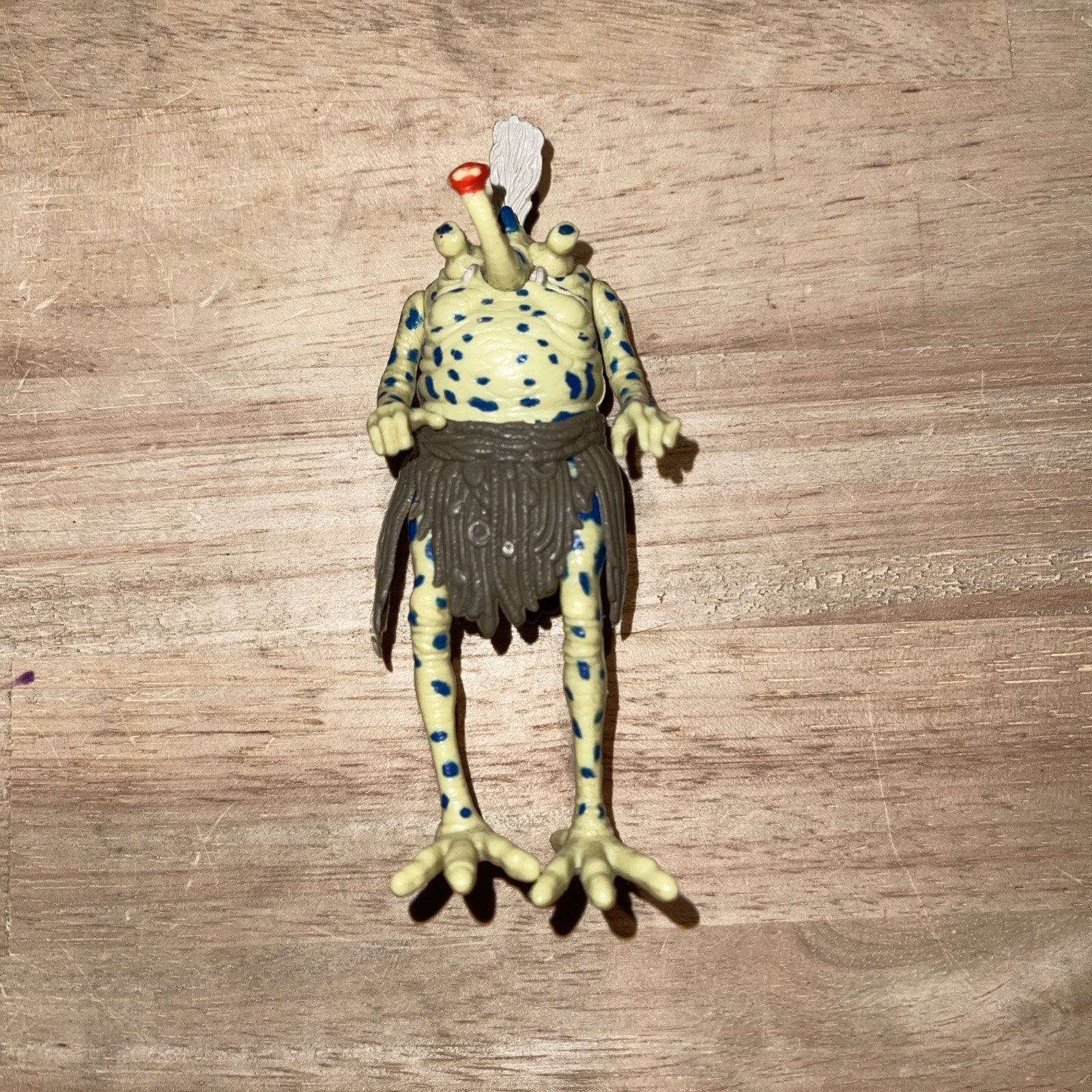 Sy Snootles sold