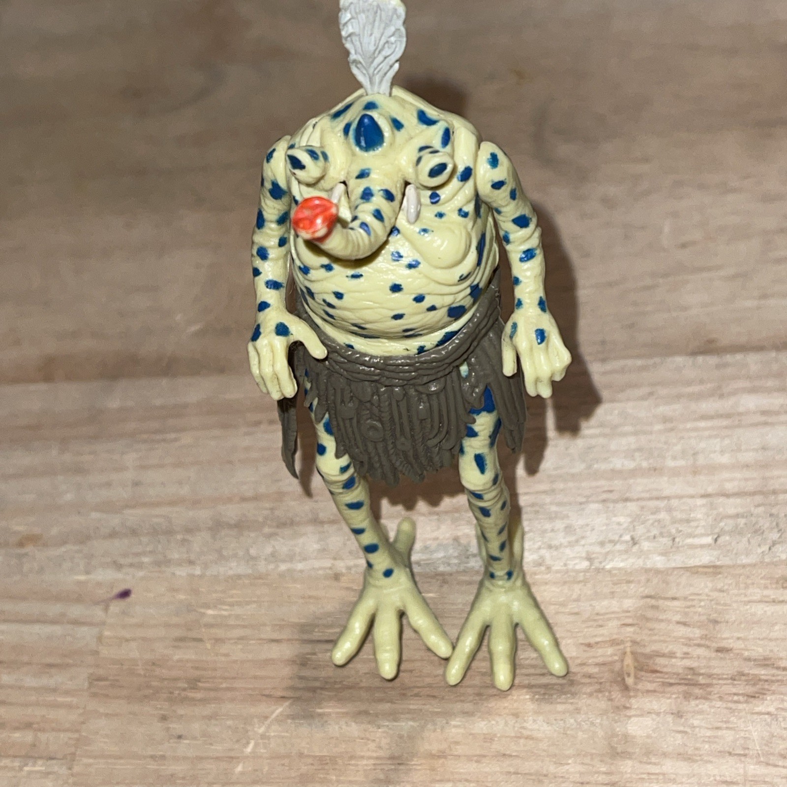 Sy Snootles sold