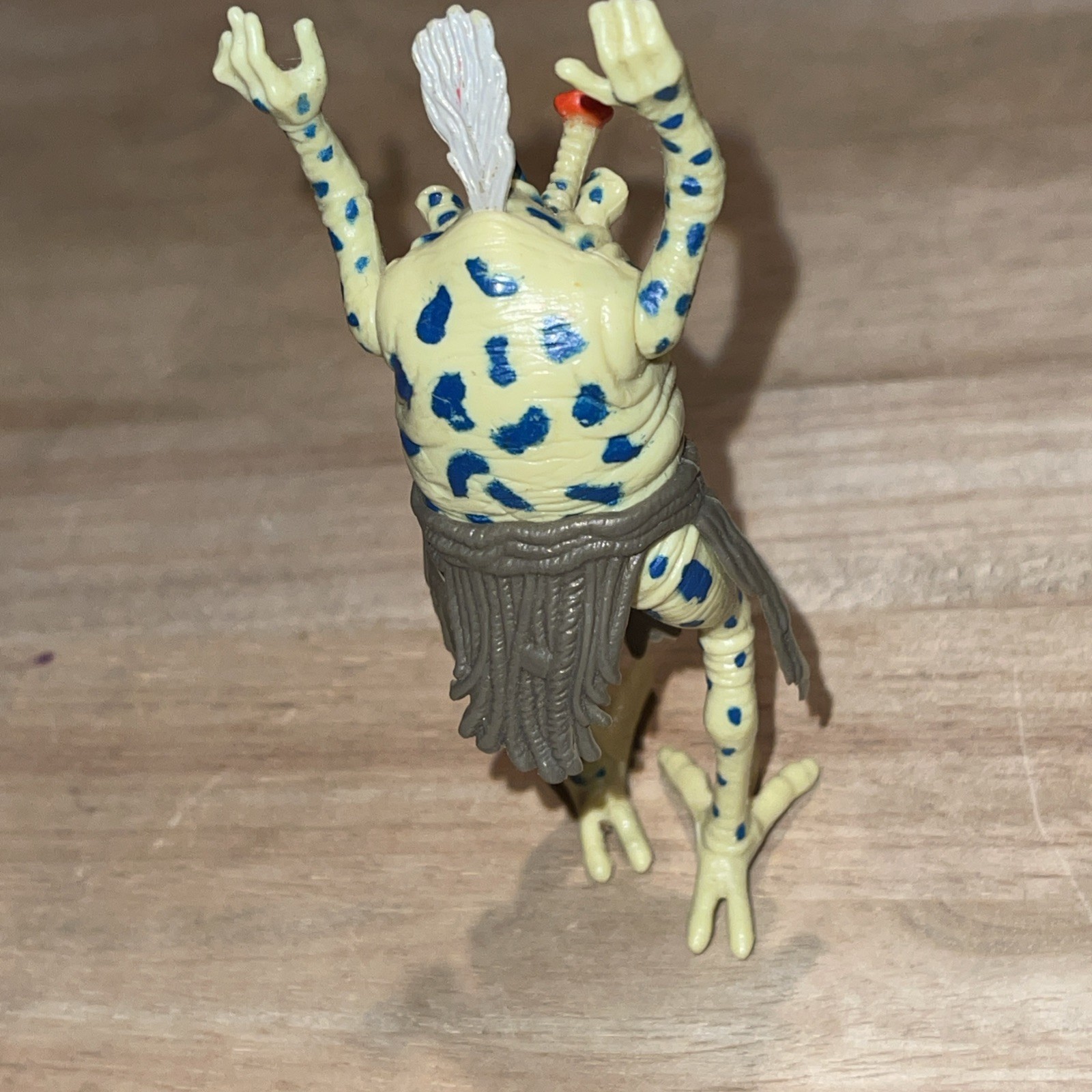 Sy Snootles sold