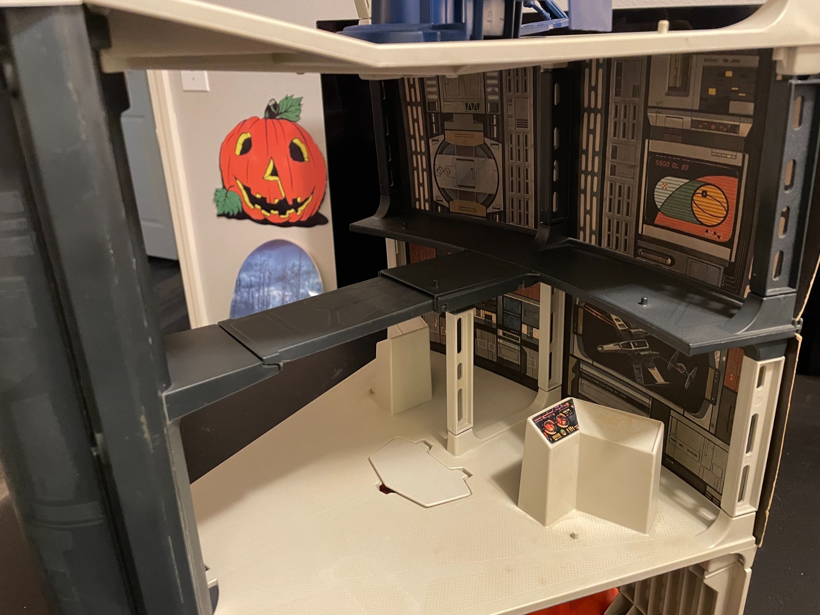 Death Star Space Station (Kenner) sold