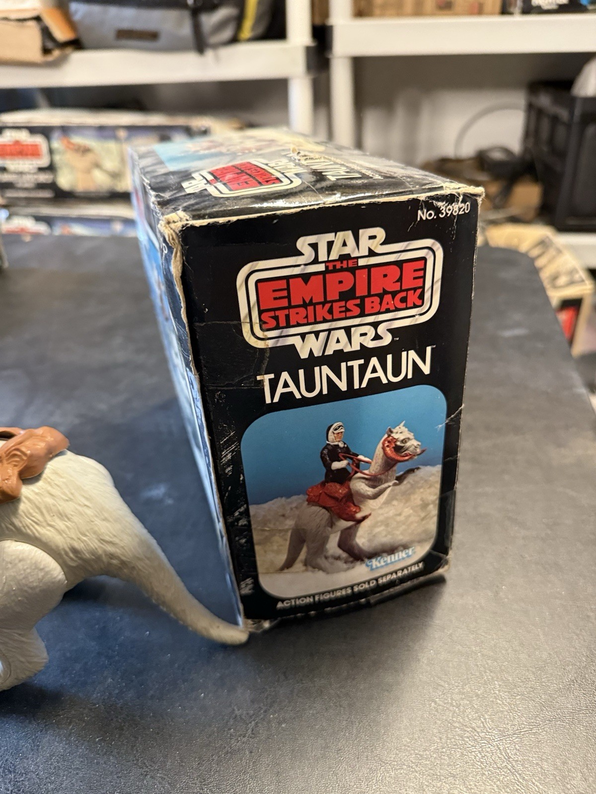 Tauntaun (closed belly) sold