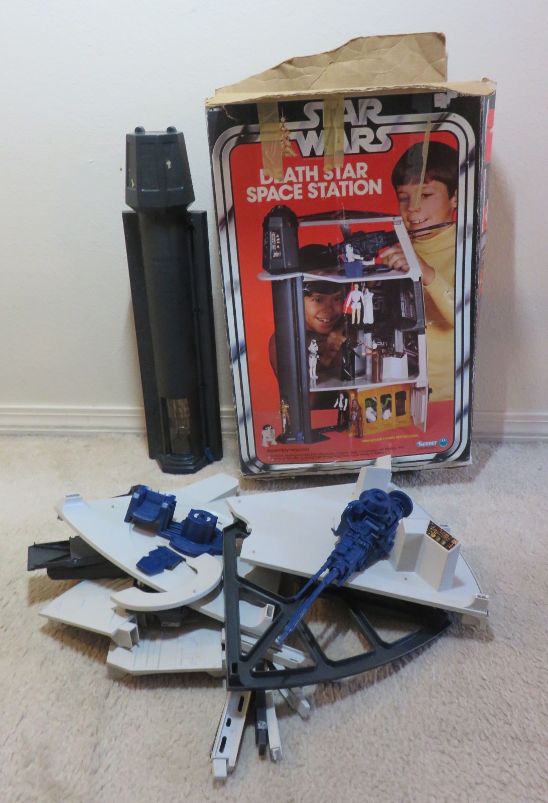 Death Star Space Station (Kenner) sold