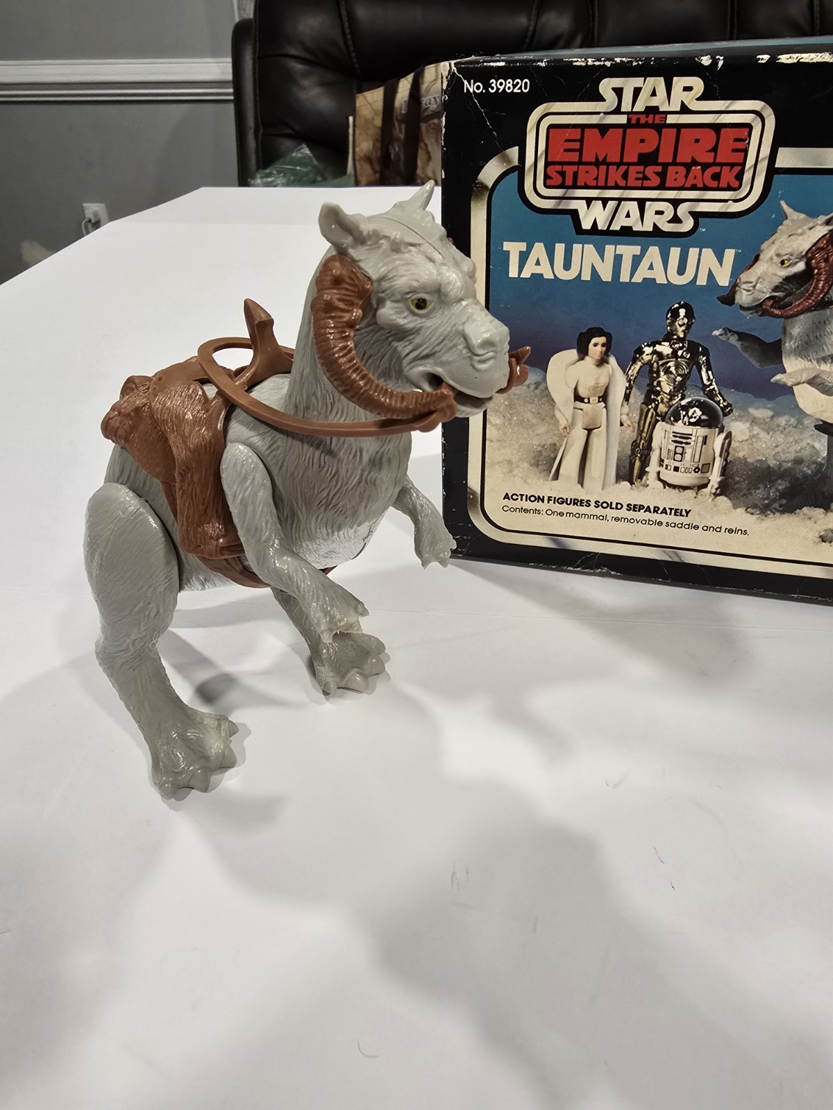 Tauntaun (closed belly) sold